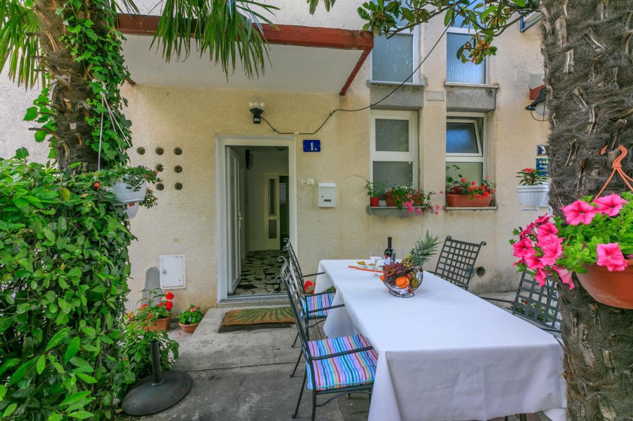 Apartment Carpe Diem Crikvenica Exterior foto