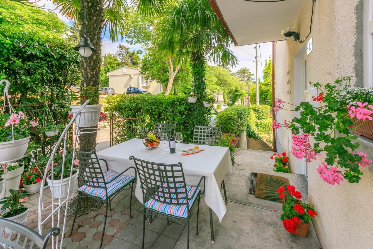 Apartment Carpe Diem Crikvenica Exterior foto
